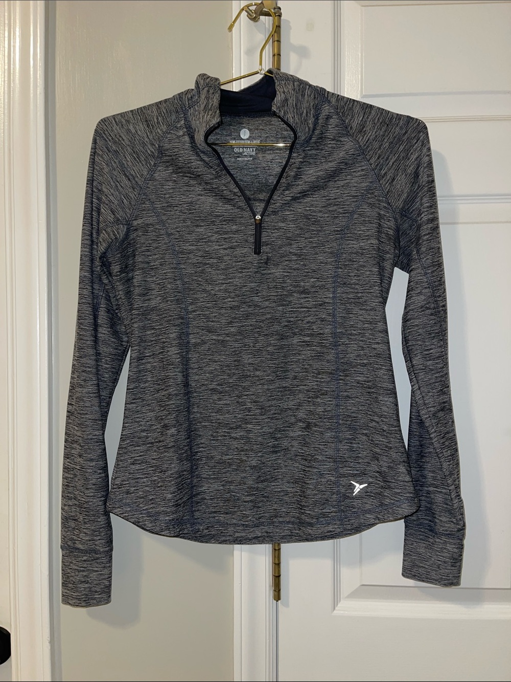 Old Navy Quarter Zip size Small